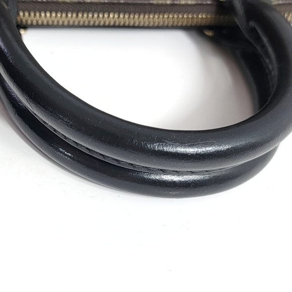 ✨LOUIS VUITTON Alma PM Handbag with non - LV adjustable crossbody strap. - Picture 4 of 15